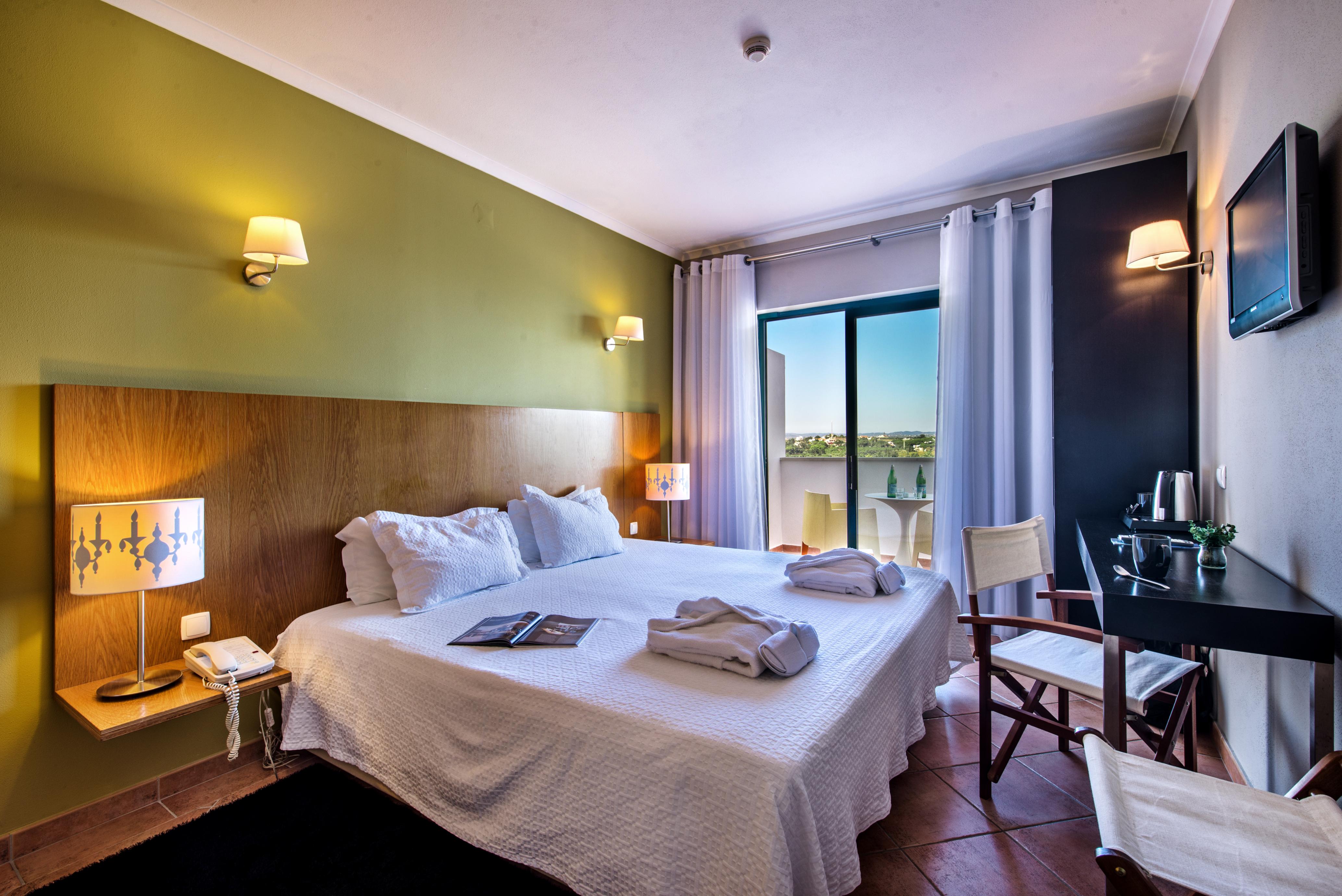 Vale D'El Rei Hotel & Villas Карвоейру Экстерьер фото