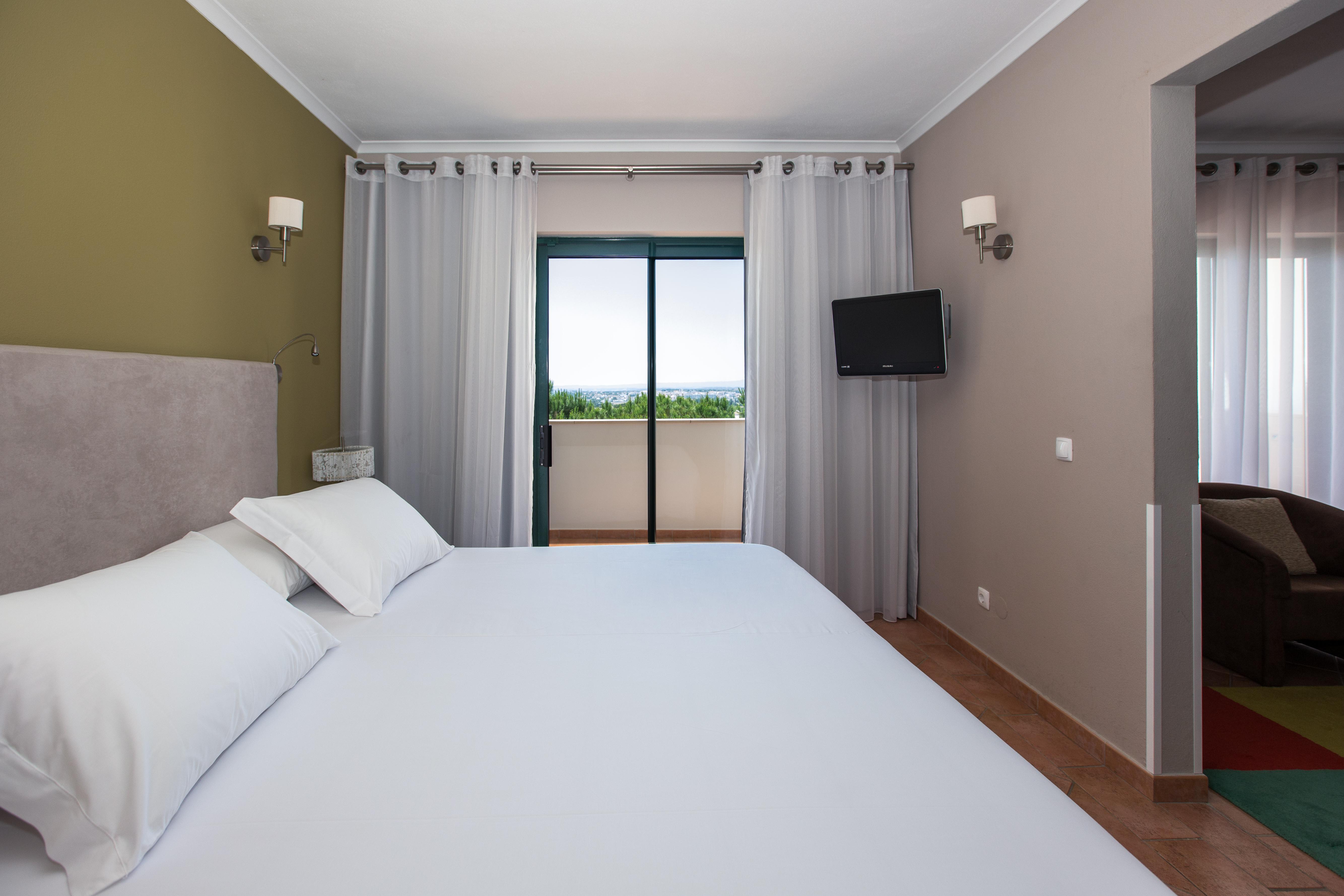 Vale D'El Rei Hotel & Villas Карвоейру Экстерьер фото